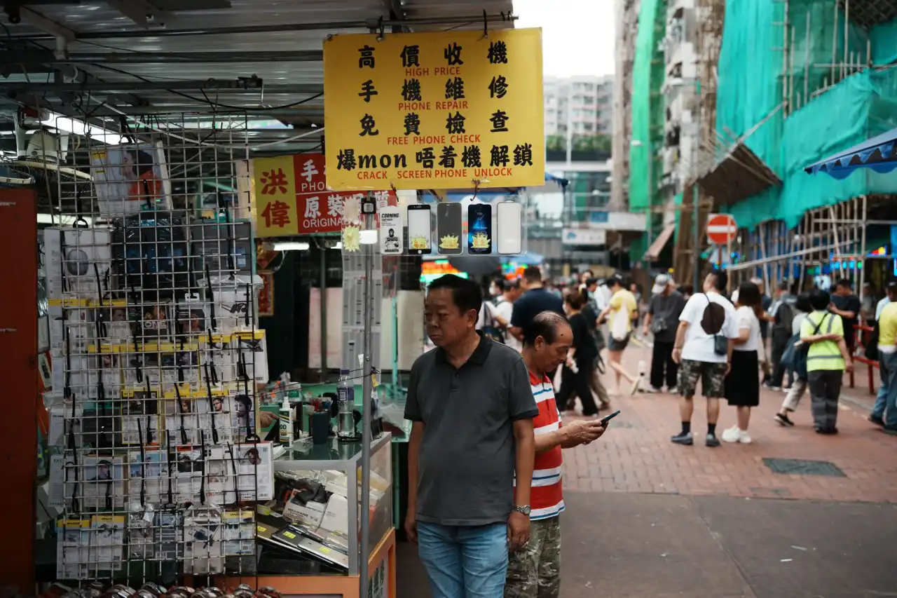 数控雕刻机加工效率提升方案：恒胜设备在石材与木工领域的实际应用案例