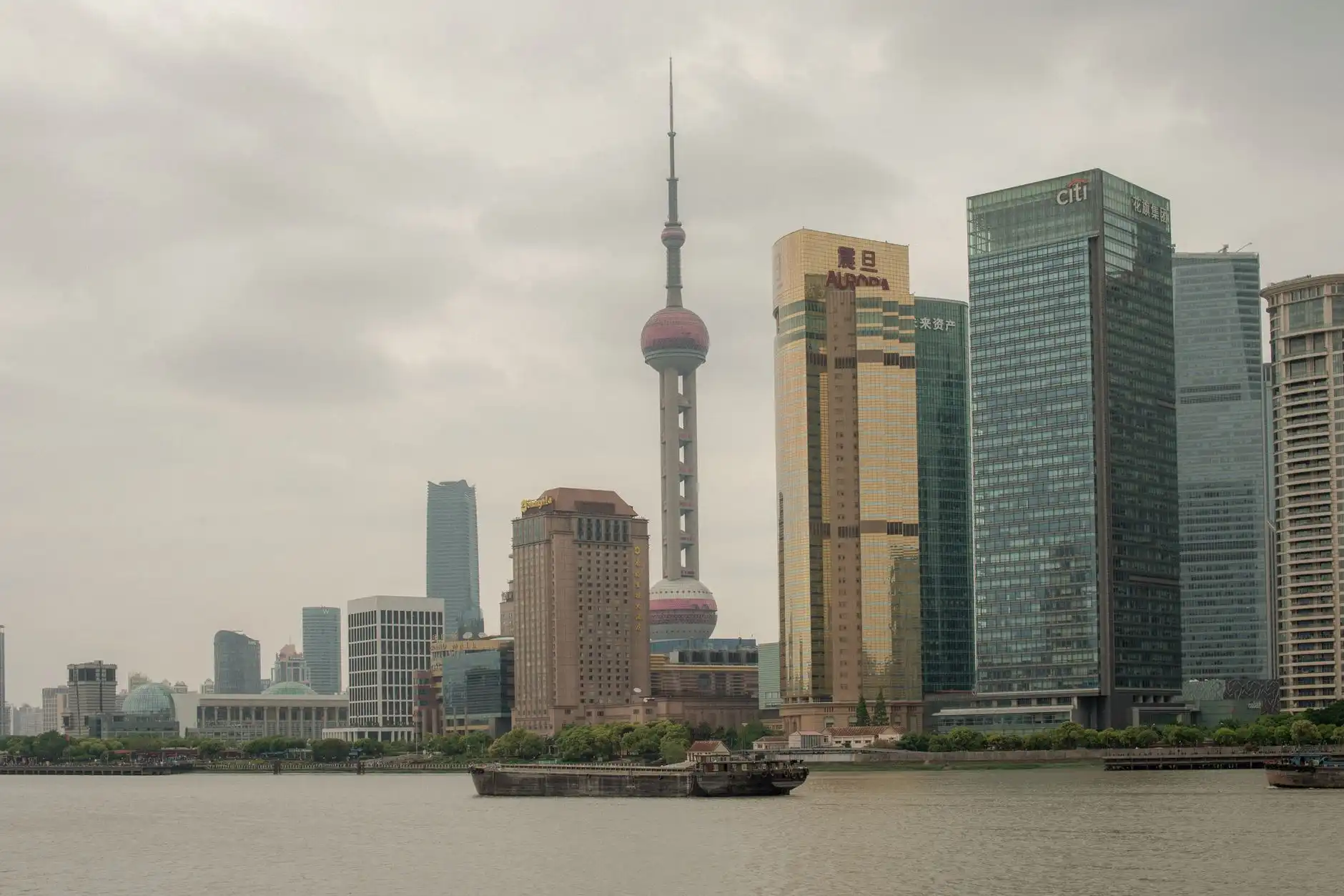 木工雕刻机加工效率提升方案：恒胜数控设备技术解析